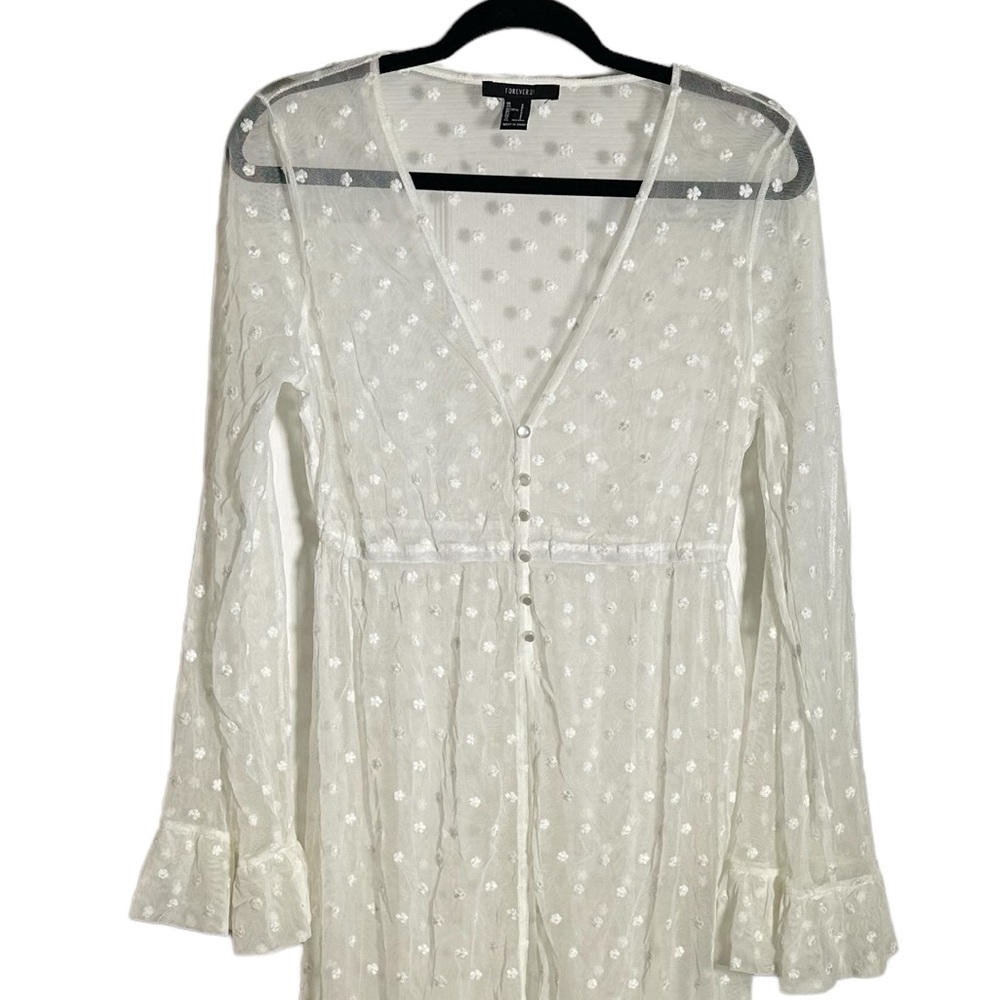 White lace dress